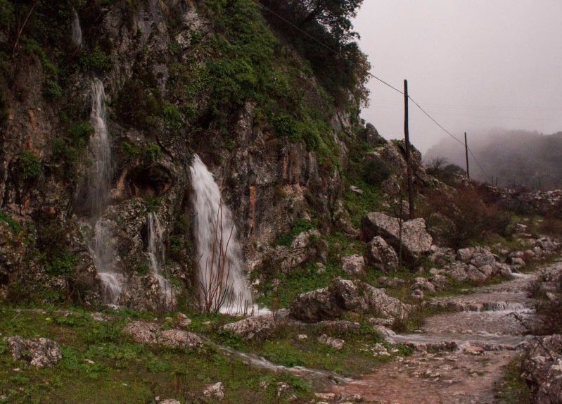 Estudio de una situación atmosférica con intensa circulación zonal en la Sierra de Grazalema (Cádiz) 
